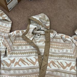 XXL North Face fleece